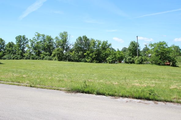 12-15 Fieldstone Dr, Lawrenceburg, KY 40342